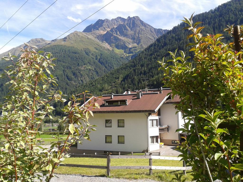 Apart Silke Pettneu am Arlberg Rum bild