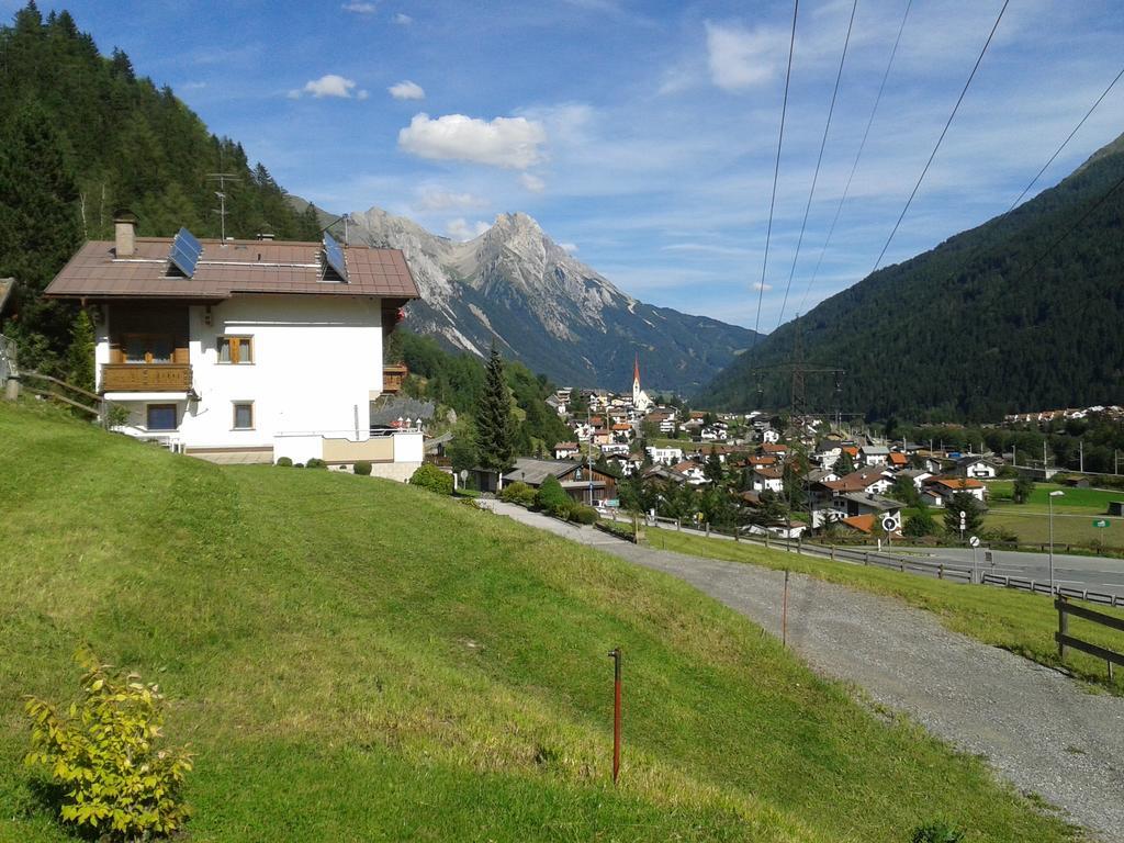 Apart Silke Pettneu am Arlberg Rum bild
